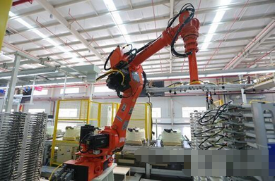 海爾互聯工廠 顛覆傳統家電制造體系的新范式